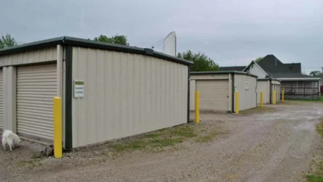 Storage units in Centralia, IL.