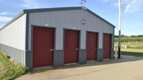 Storage units in Macomb, IL.