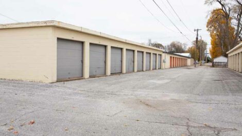 Storage units in Macomb, IL.