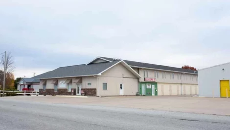 Storage units in Macomb, IL.