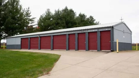 Storage units in Macomb, IL.