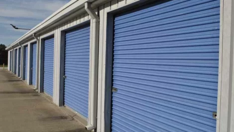 Storage units in Macomb, IL.