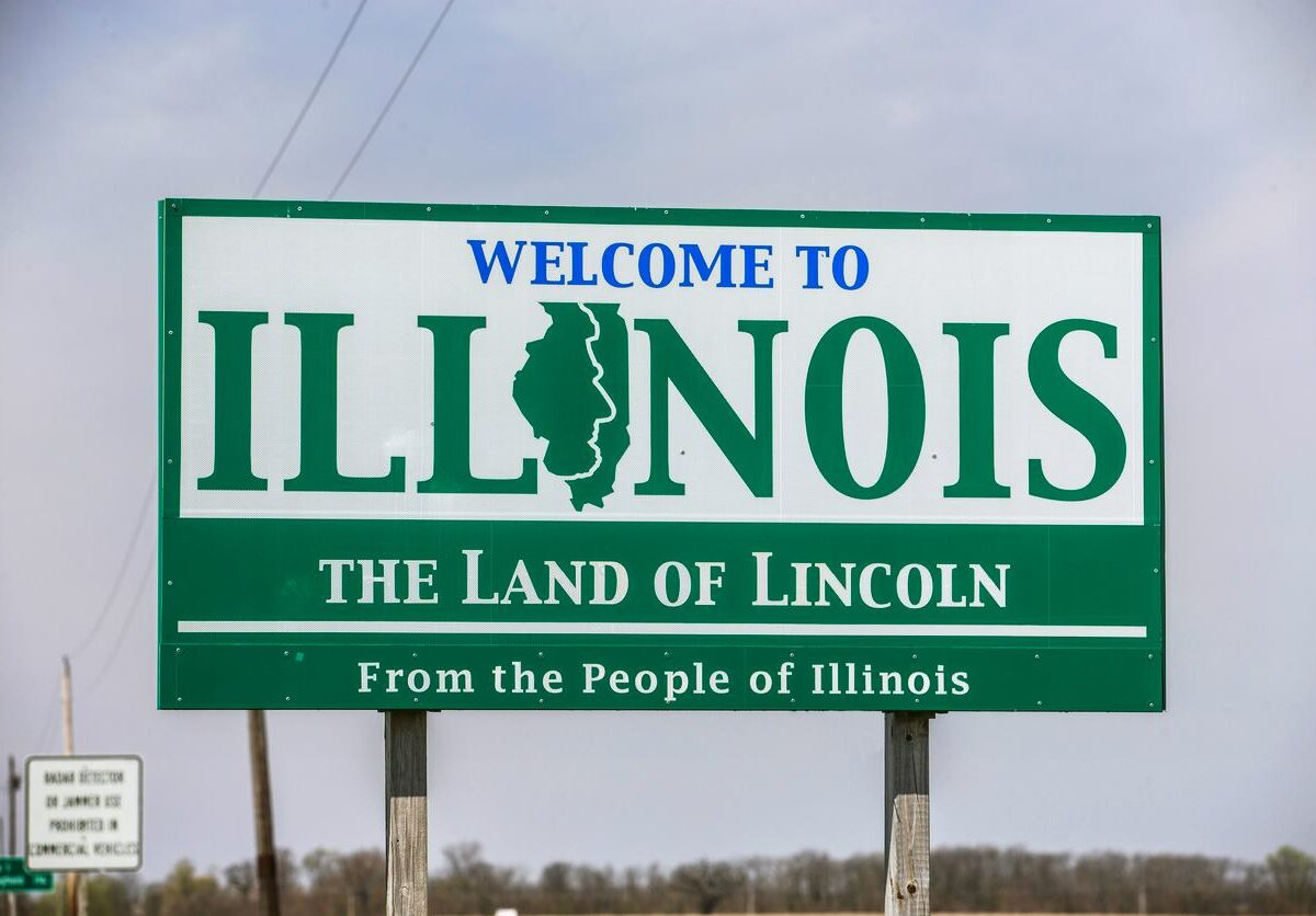 Welcome to Illinois sign along U.S. Route 36 at the Illinois/Indiana state line. Welcome to Illinois sign along U.S. Route 36 at the Illinois/Indiana state line